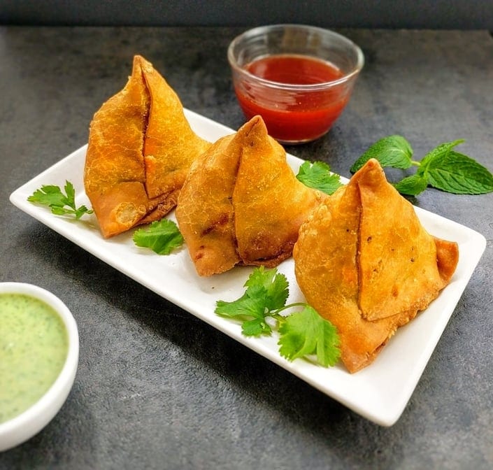 Vegetable Samosa.