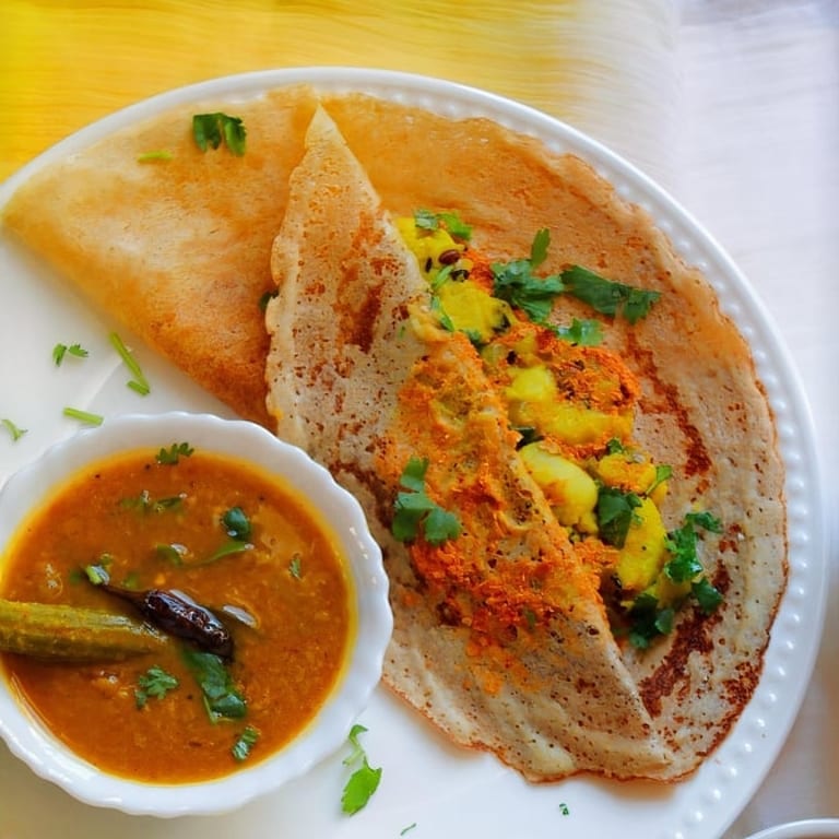 Delicious Saag Dishes at Our Indian Restaurant