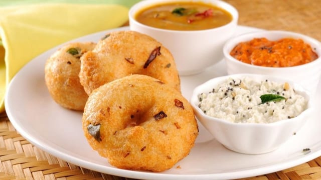 Medu Vada.